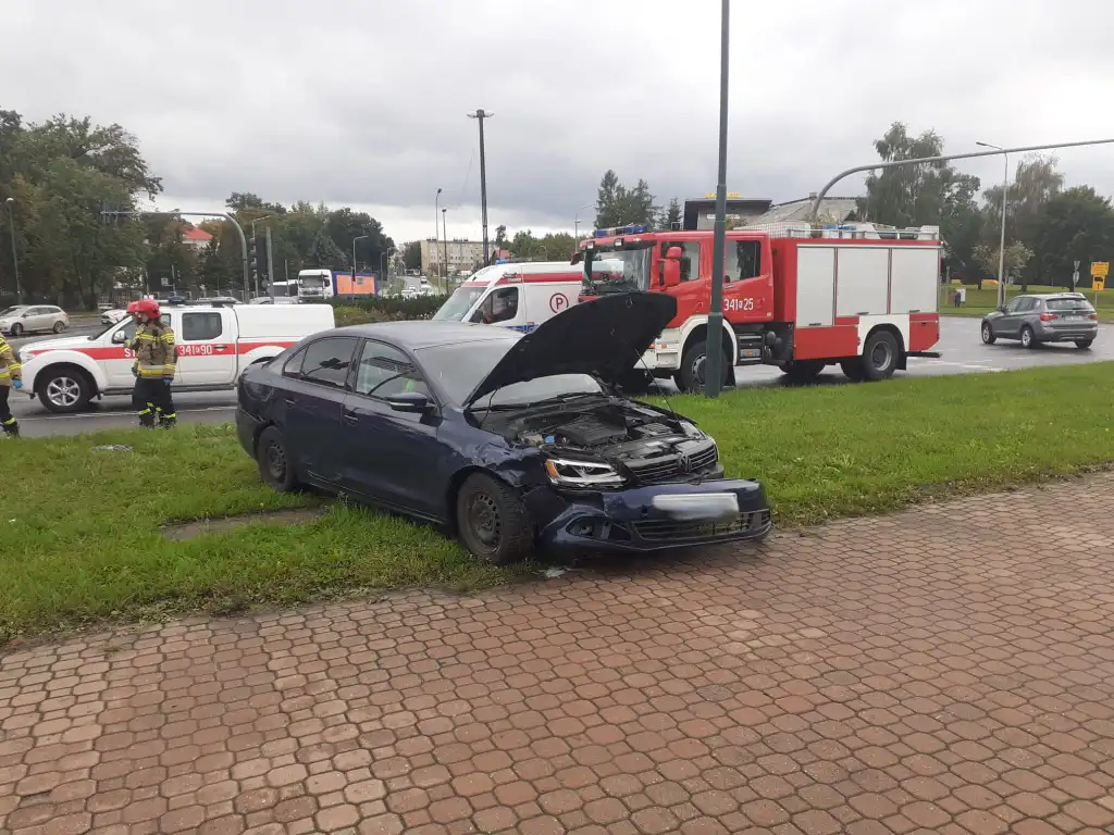 Nowy Sącz: Kraksa na Alejach Piłsudskiego