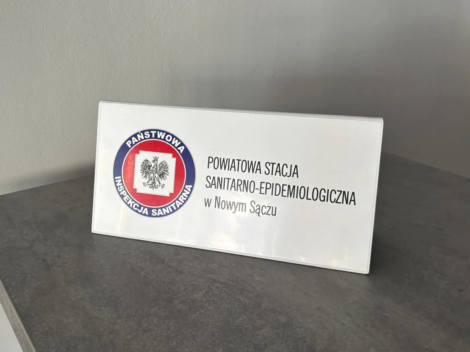 I wicewojewoda małopolska z wizytą w Powiatowej Stacji Sanitarno-Epidemiologicznej w Nowym Sączu