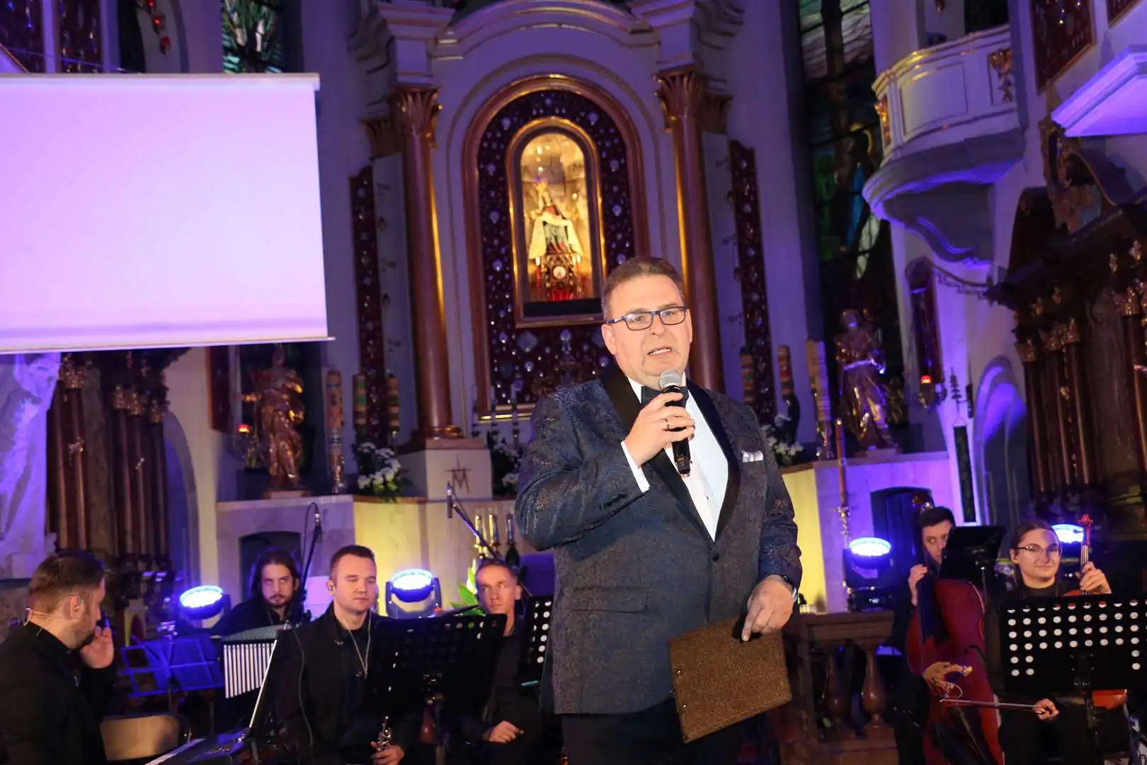 Wyjątkowe widowisko muzyczne w Limanowej. Hołd dla Kardynała Stefana Wyszyńskiego