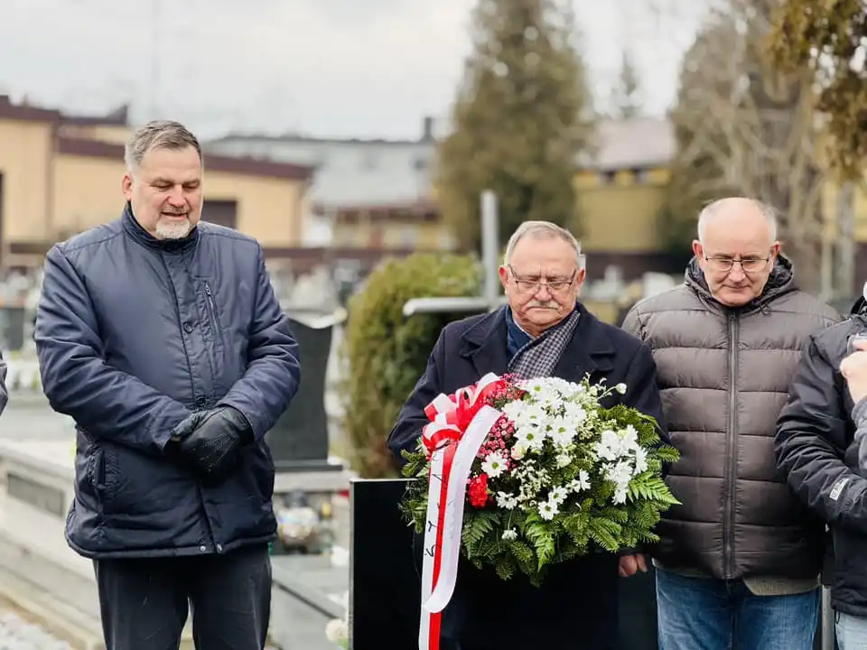 Hołd Bohaterom. Upamiętnienie Armii Krajowej w Nowym Sączu