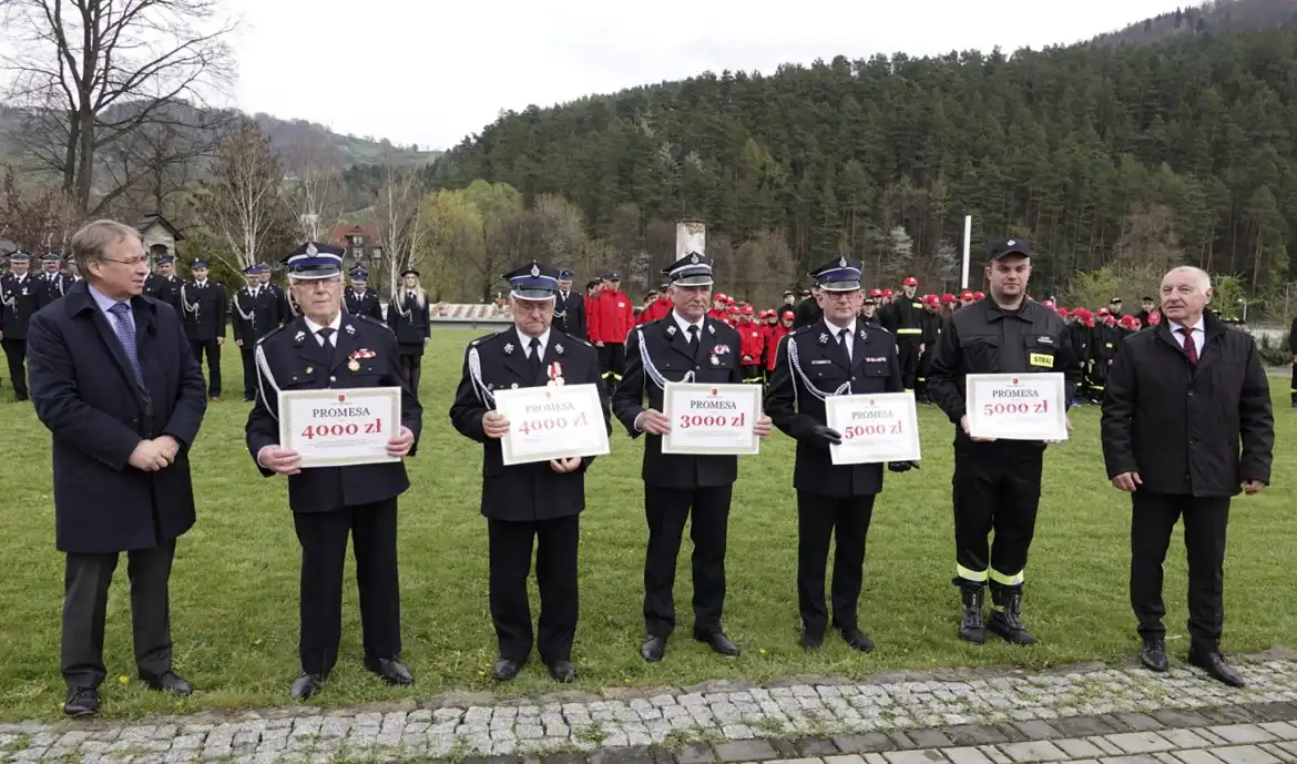 Ponad 25 tysięcy złotych dla ochotników z gminy Piwniczna i Rytro