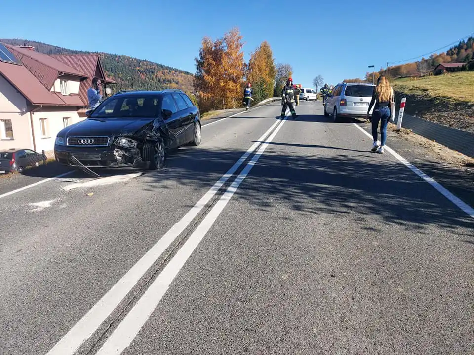 Wypadek na DK28 w Kasinie Wielkiej