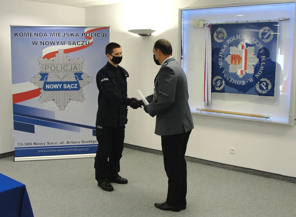 Szeregi sądeckiej Policji zasilił nowy funkcjonariusz