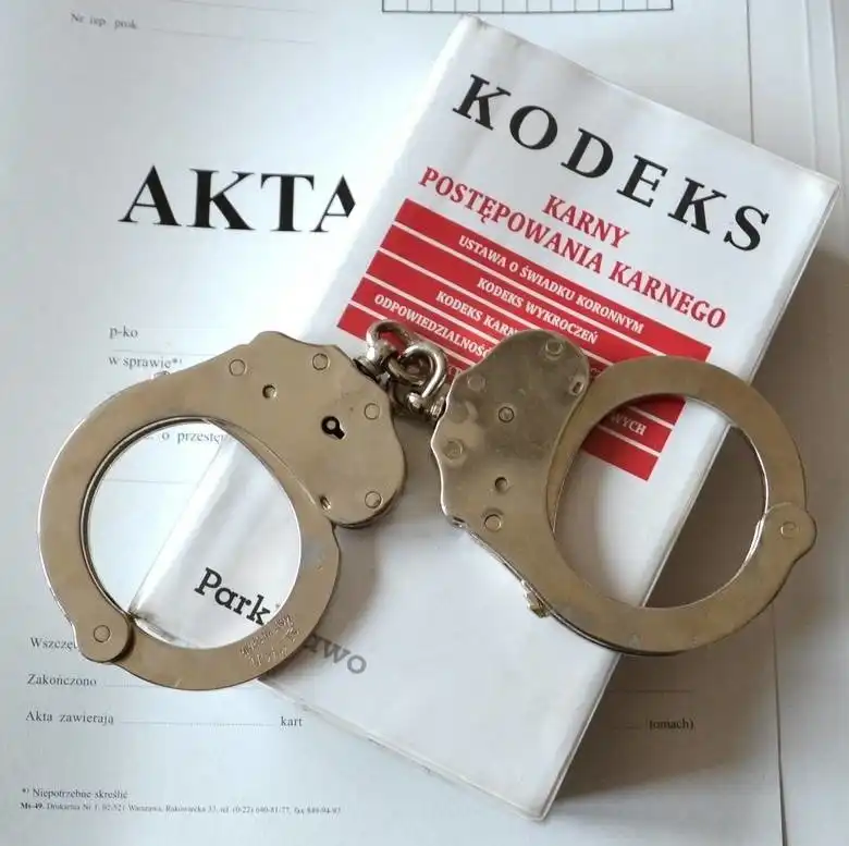 Nowy Sącz: Pobili przypadkowego mężczyznę. Grozi im nawet 5 lat więzienia