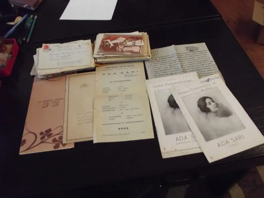 Kolejne pamiątki po Adzie Sari w starosądeckim muzeum