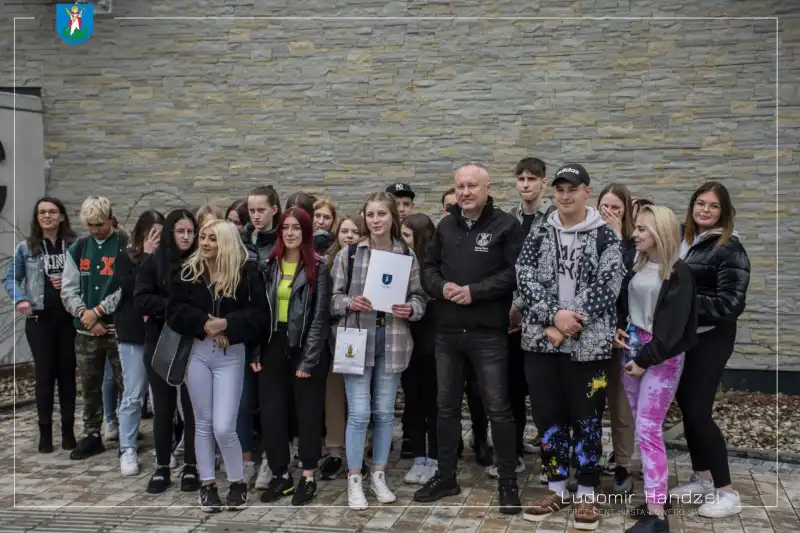 Uczniowie nowosądeckich szkół sprzątali Nowy Sącz
