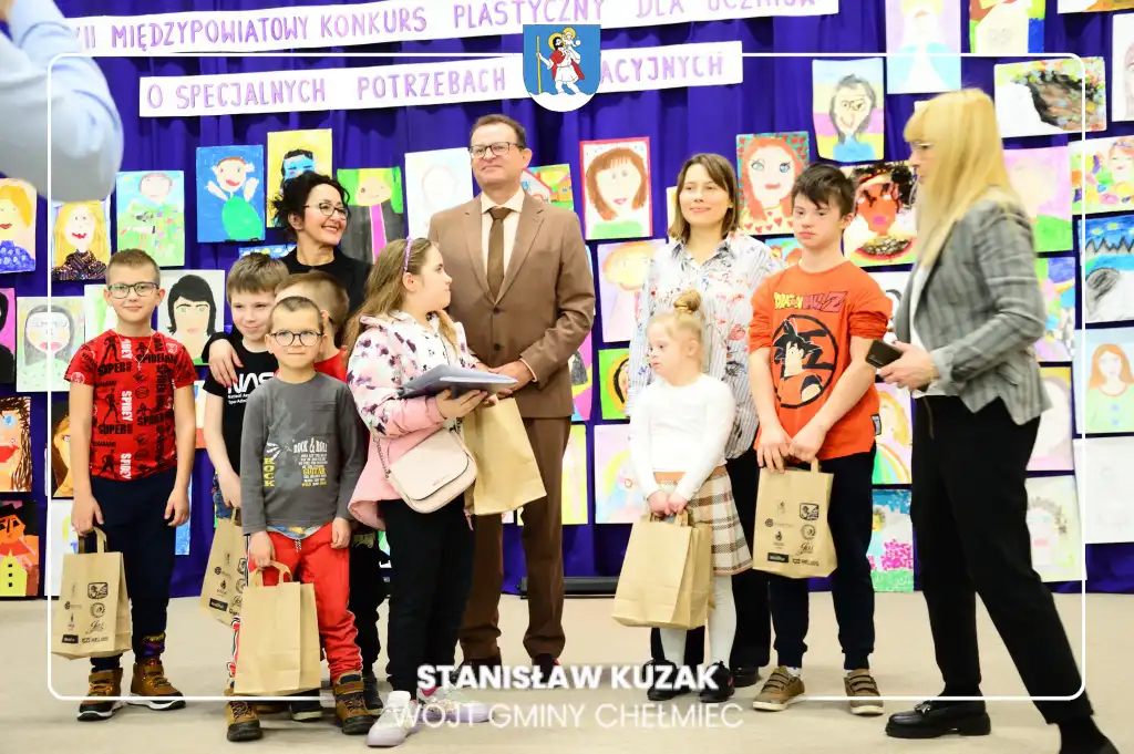 Portret Kobiety w Sztuce. VII Międzypowiatowy Konkurs Plastyczny w Chełmcu