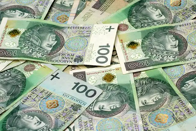 Nowa jakość drogi w Kiczni. Gmina Łącko inwestuje w infrastrukturę