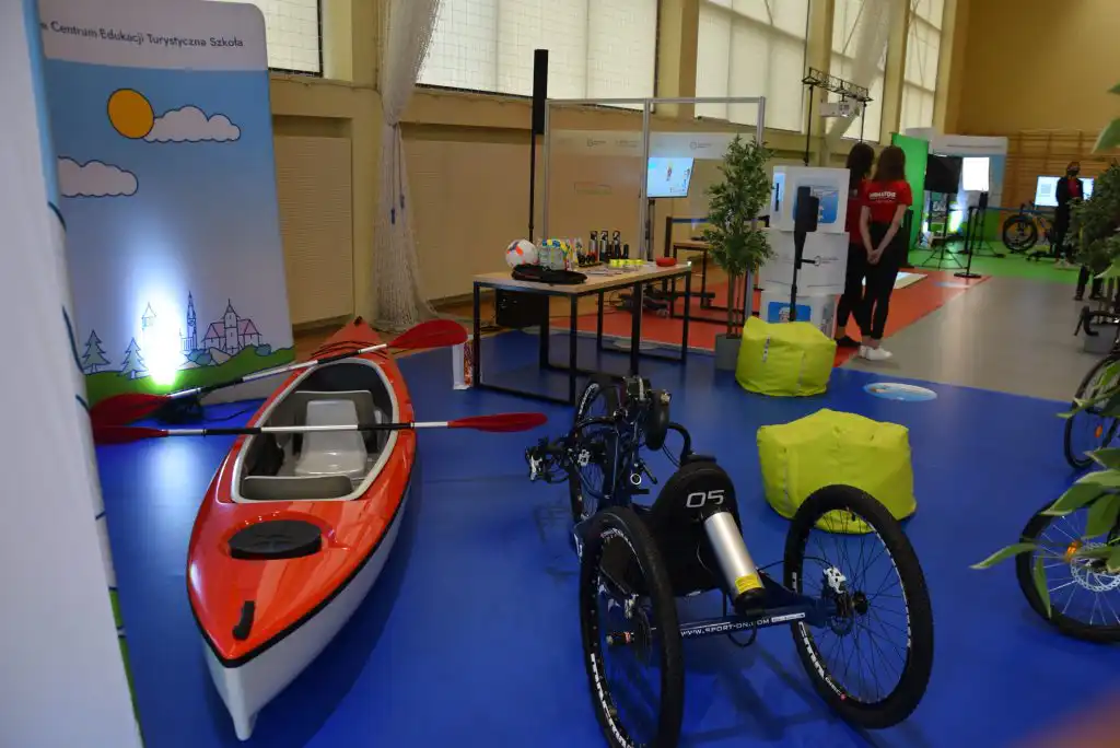 W SP nr 1 w Starym Sączu gościło Mobilne Centrum Edukacji Turystyczna Szkoła