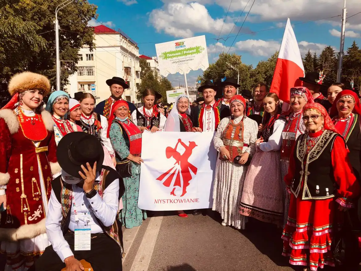 Zespół Mystkowianie reprezentował Polskę na międzynarodowej Folkloriadzie