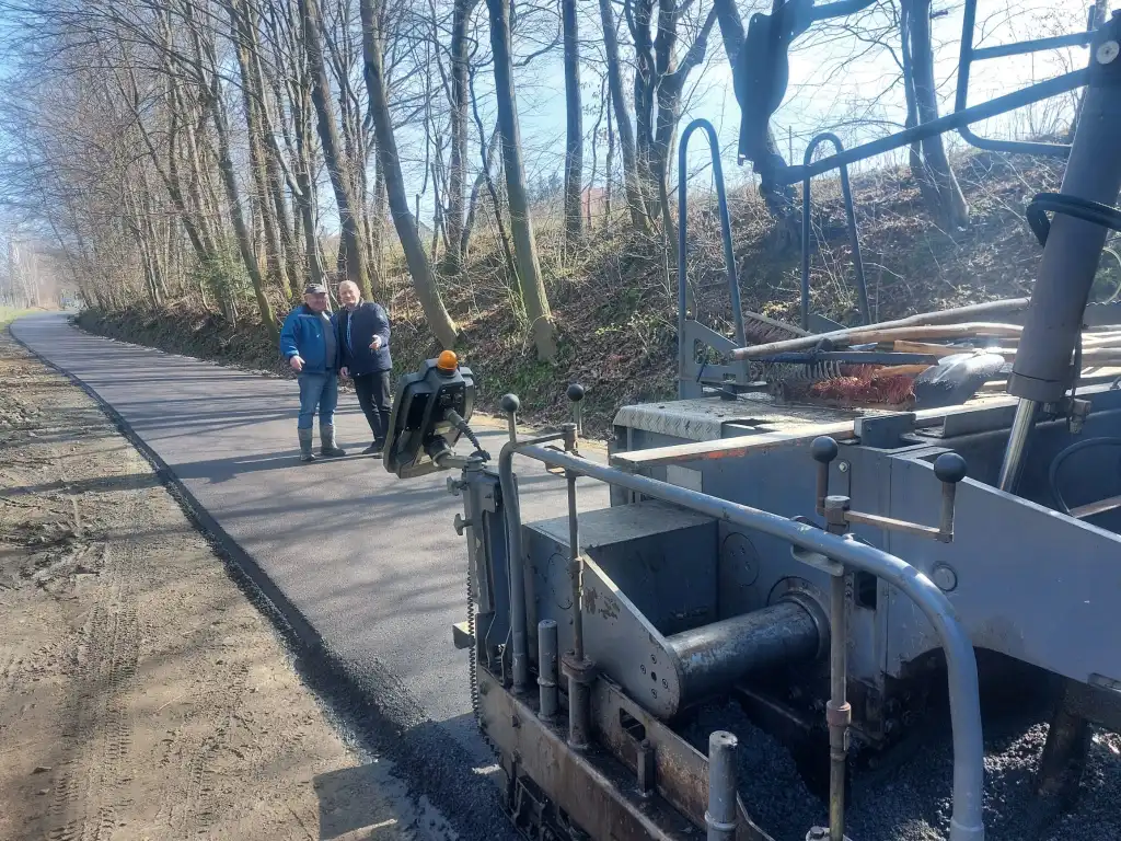 Dobiega końca modernizacja drogi Niecew- Lipnica Wielka