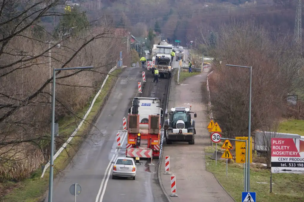 Uwaga kierowcy! Ruch wahadłowy na Jana Pawła II podczas remontu