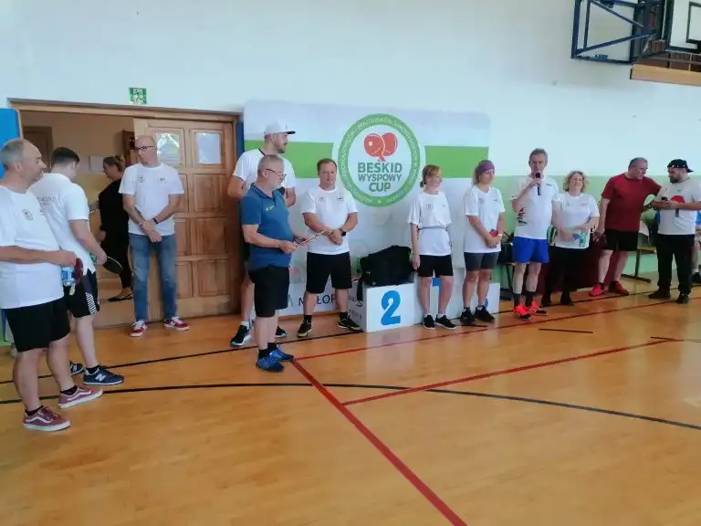 W hali sportowej Zespołu Szkół Techniczno – Informatycznych w Mszanie Dolnej rozegrano II edycję Turnieju Beskid Wyspowy CUP