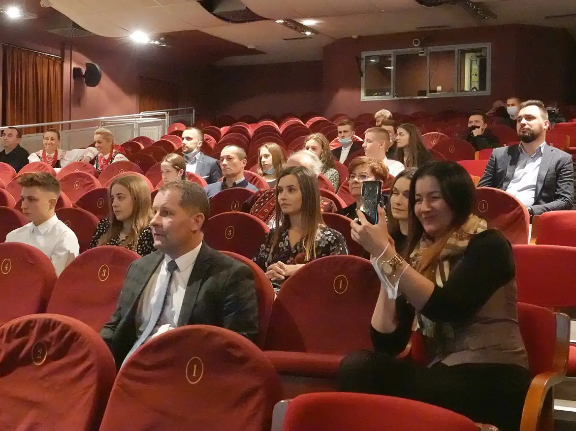 Powiatowy Dzień Działacza Sportu i Kultury: Starosta nagrodził animatorów kultury i zespoły regionalne