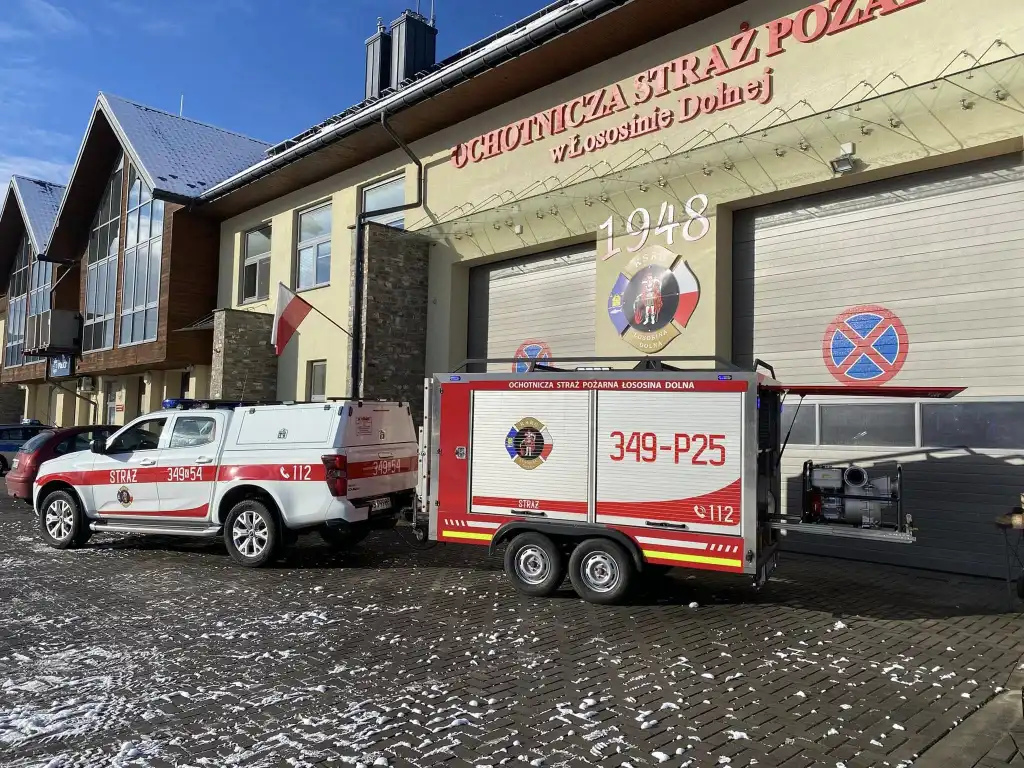 Nowa przyczepa wsparcia powodziowego w OSP Łososina Dolna
