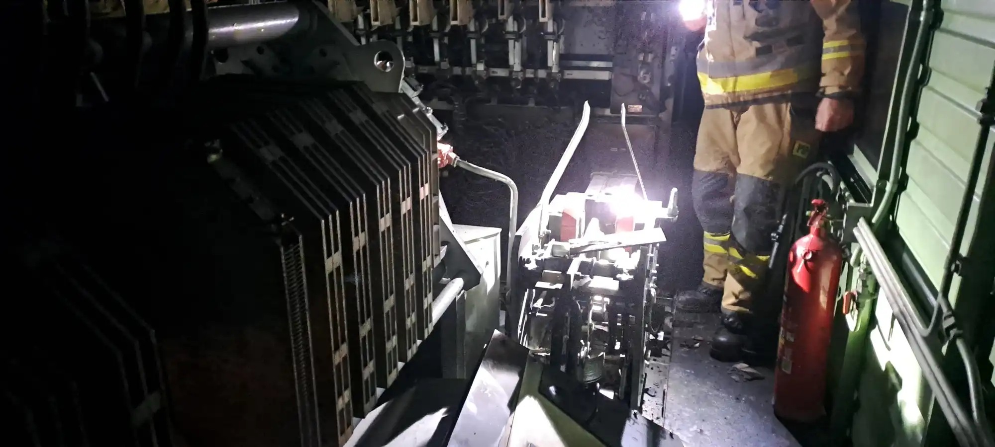 Pożar elektrowozu na trasie Stróże – Nowy Sącz. Akcja straży trwała niemal dwie godziny