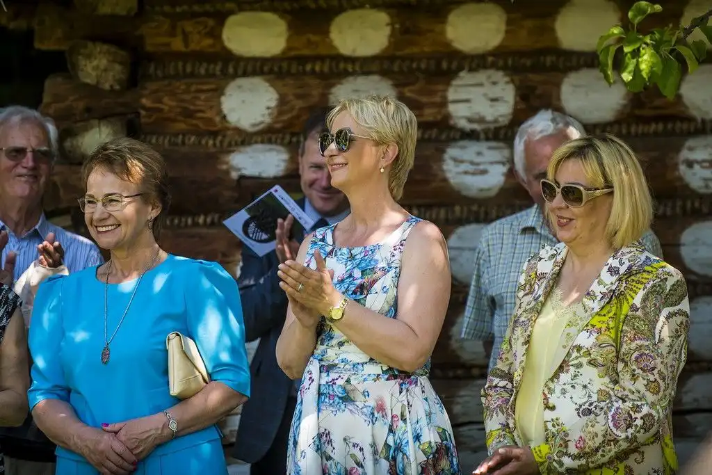 Edukacyjny park i wyjątkowa wystawa w Skansenie Wsi Pogórzańskiej w Szymbarku
