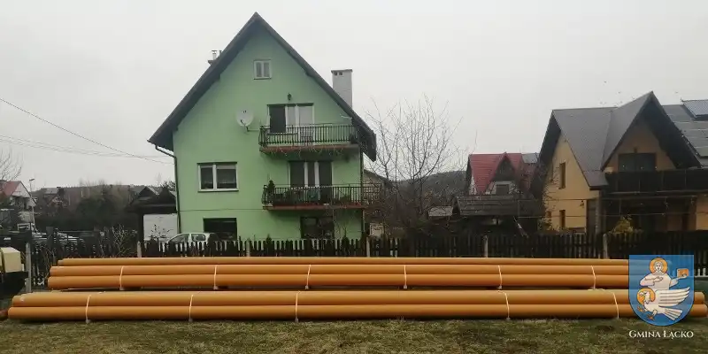 W Gminie Łącko rozpoczęła się budowa sieci gazowej średniego ciśnienia