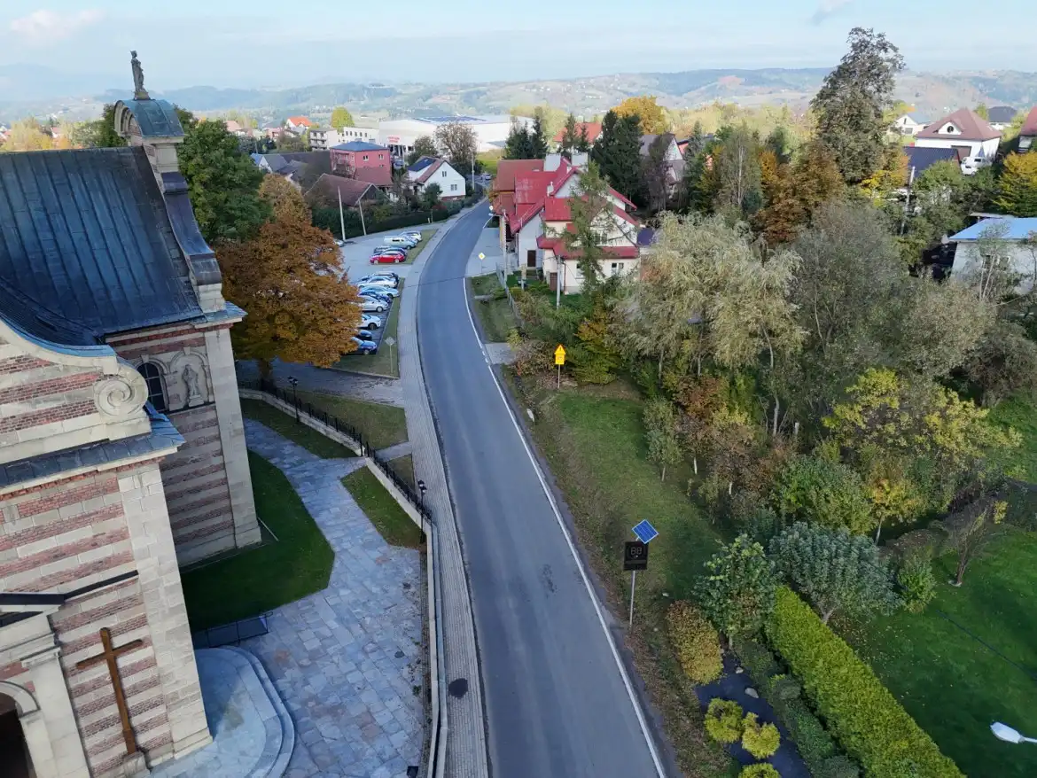 Ponad 14 milionów złotych na drogę, która łączy trzy gminy