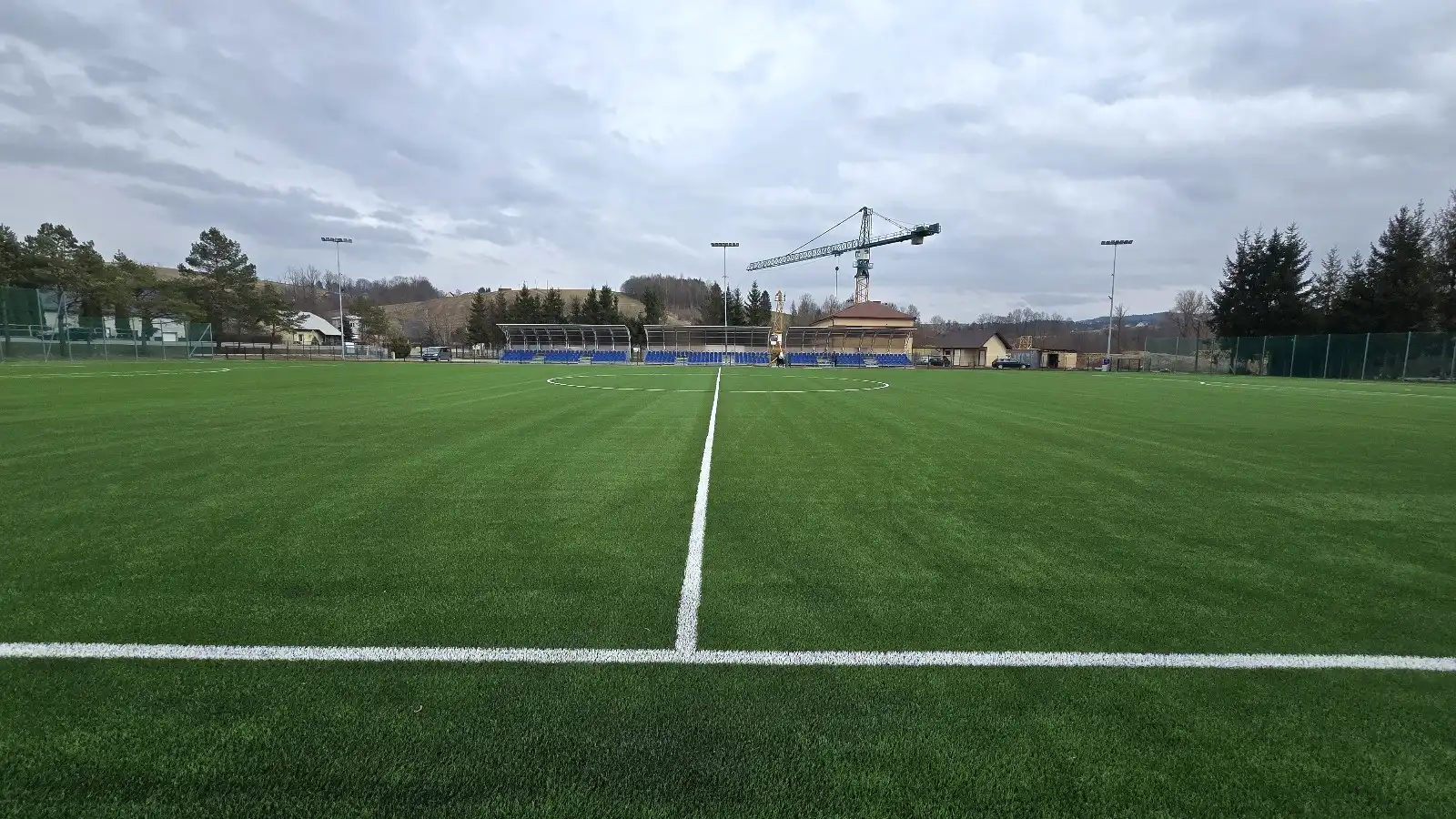 Nowoczesny stadion w Korzennej gotowy. Zobacz, co się zmieniło
