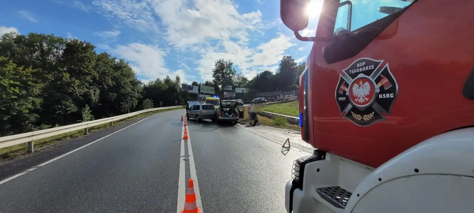 Wypadek na DK75 w Tęgoborzy. Pięć osób trafiło do szpitala