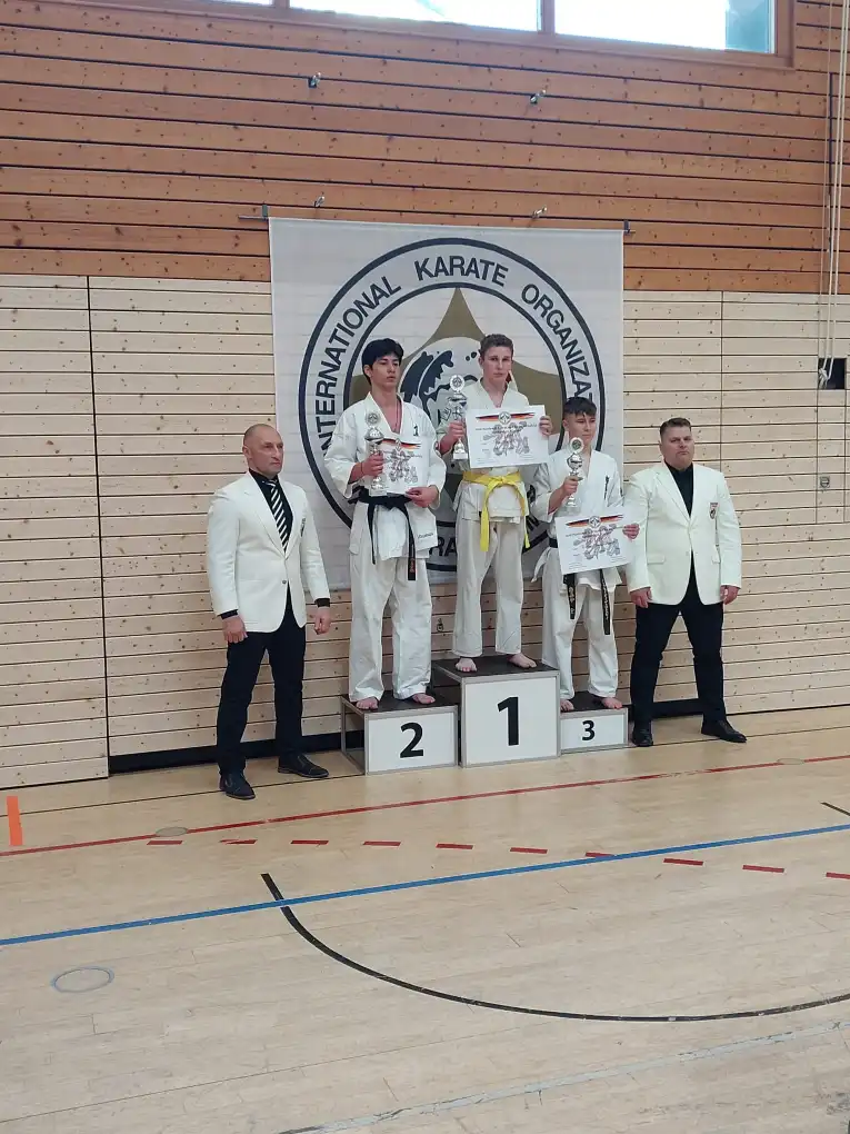 Cztery medale dla Limanowskiego Klubu Kyokushin Karate na międzynarodowych zawodach w Niemczech