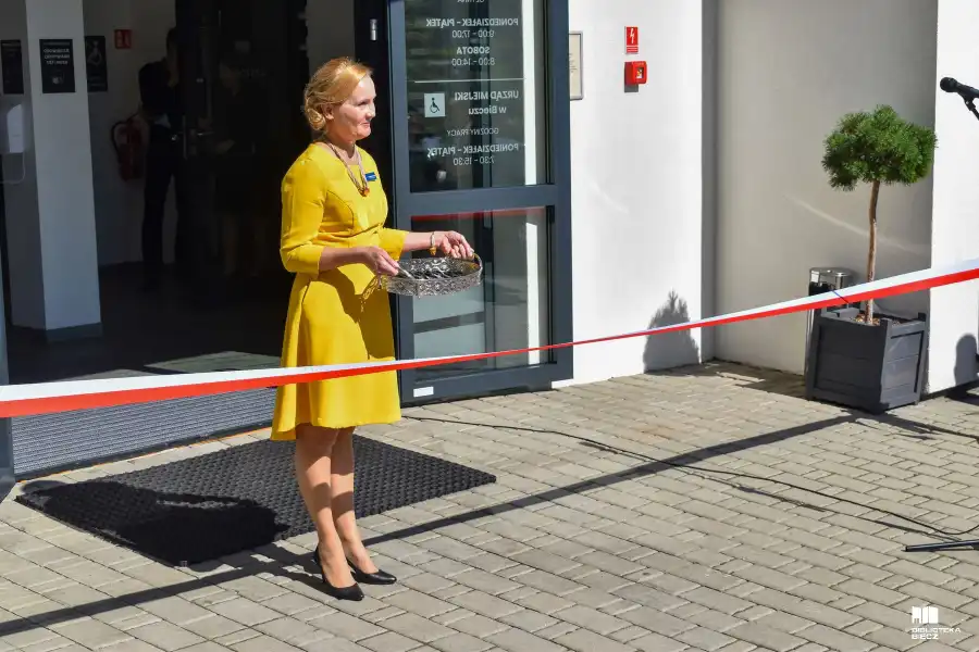 W Bieczu uroczyście otwarto wyremontowany budynek Biblioteki