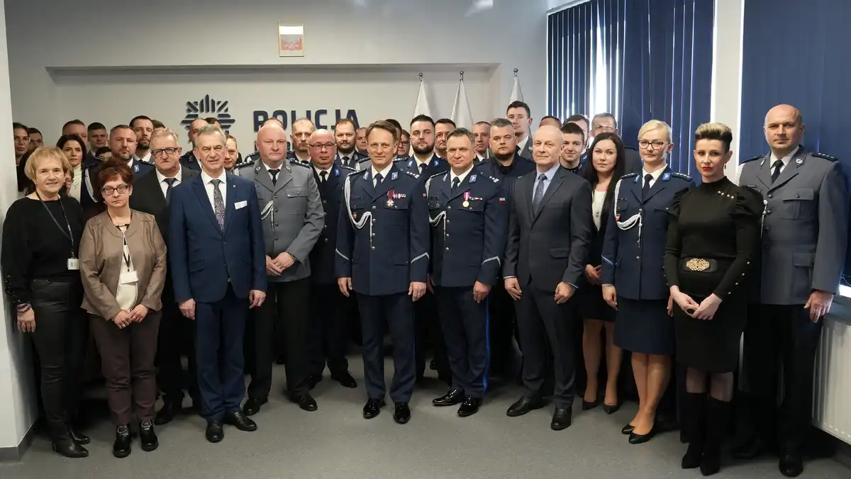 Pożegnanie zasłużonych Policjantów w Limanowej. Nowe twarze w kadrze kierowniczej