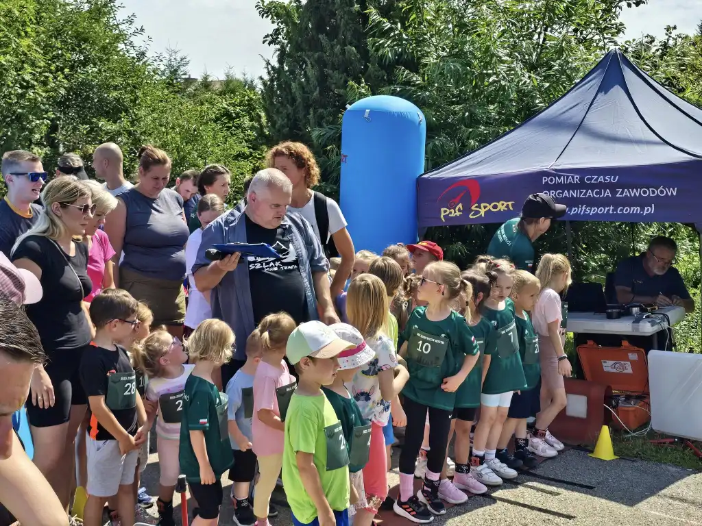Zdobywcy Modyni pokazali moc! Sport, pasja i integracja w Młyńczyskach