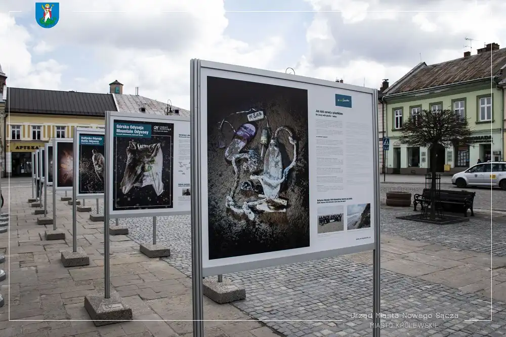 Na nowosądeckim rynku można obejrzeć proekologiczną wystawę fotograficzną