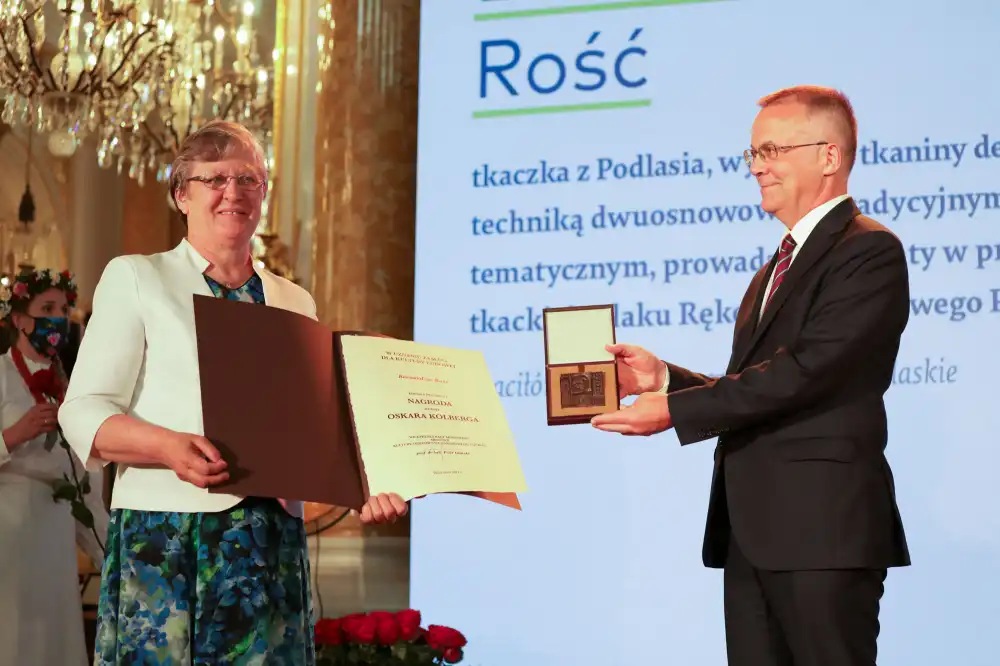 Barbara Brylak-Załuska wśród laureatów nagród im. Oskara Kolberga „Za zasługi dla kultury ludowej”