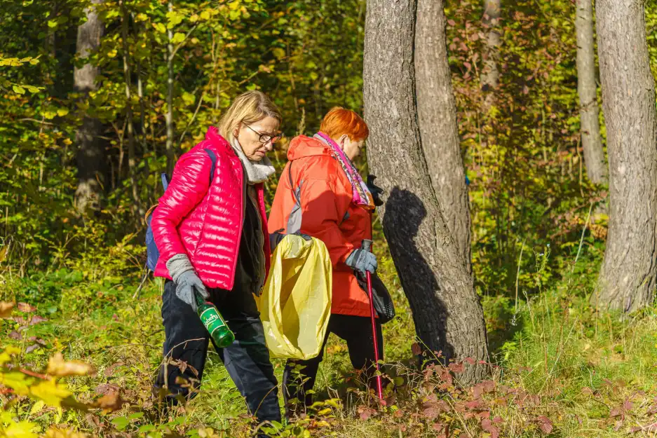 Krótki spacer i mnóstwo śmieci. Wolontariusze posprzątali brzegi Popradu