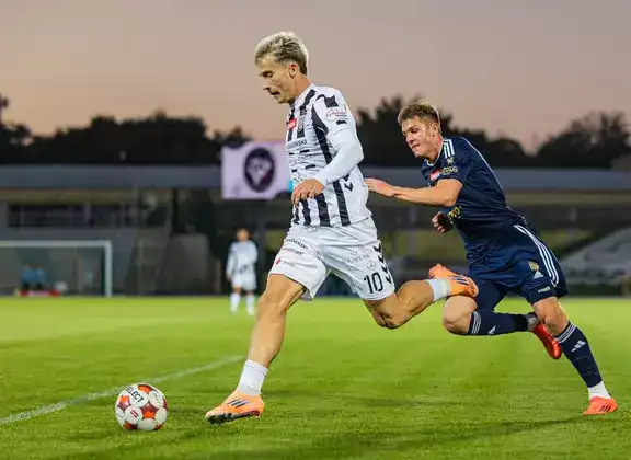 Sandecja odwraca losy meczu i wygrywa w Kaliszu