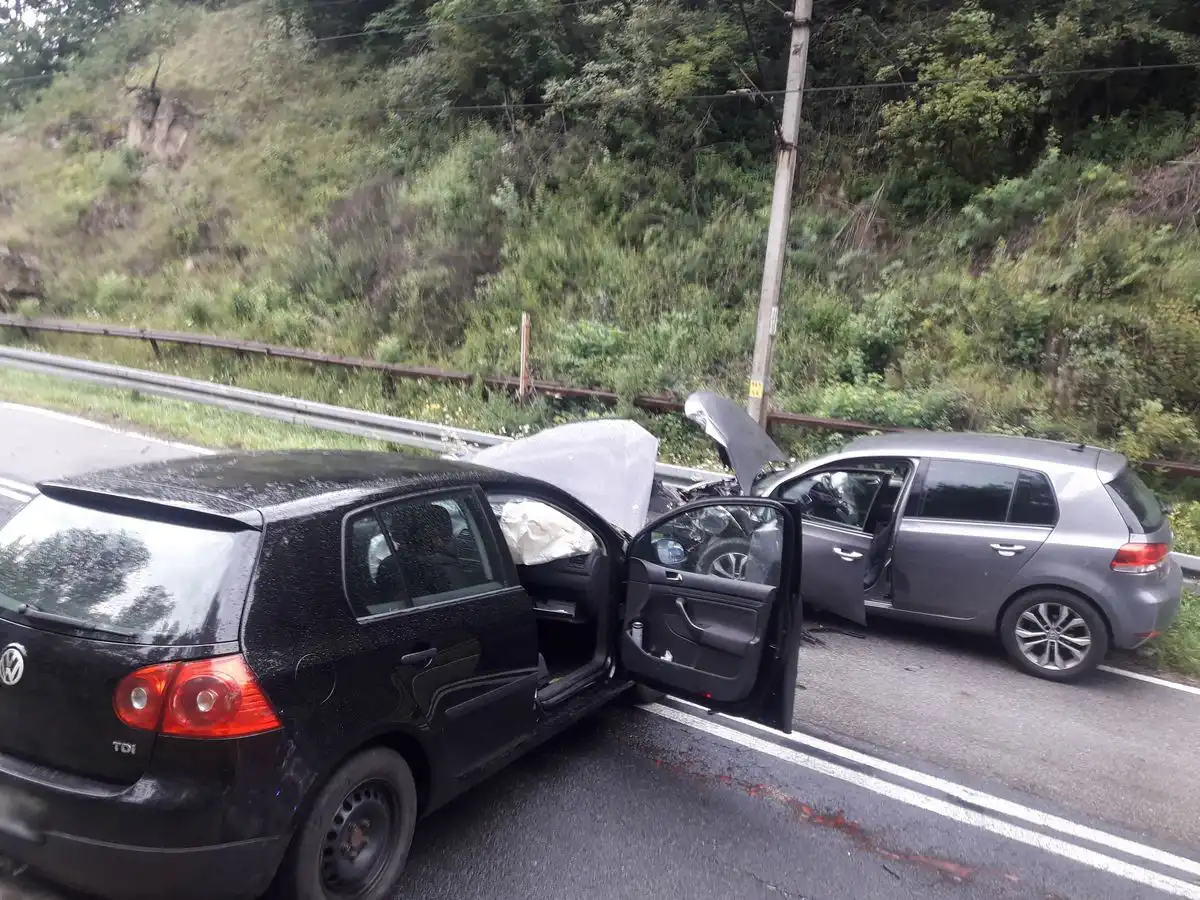 Wypadek w Żegiestowie. Dwie osoby poszkodowane