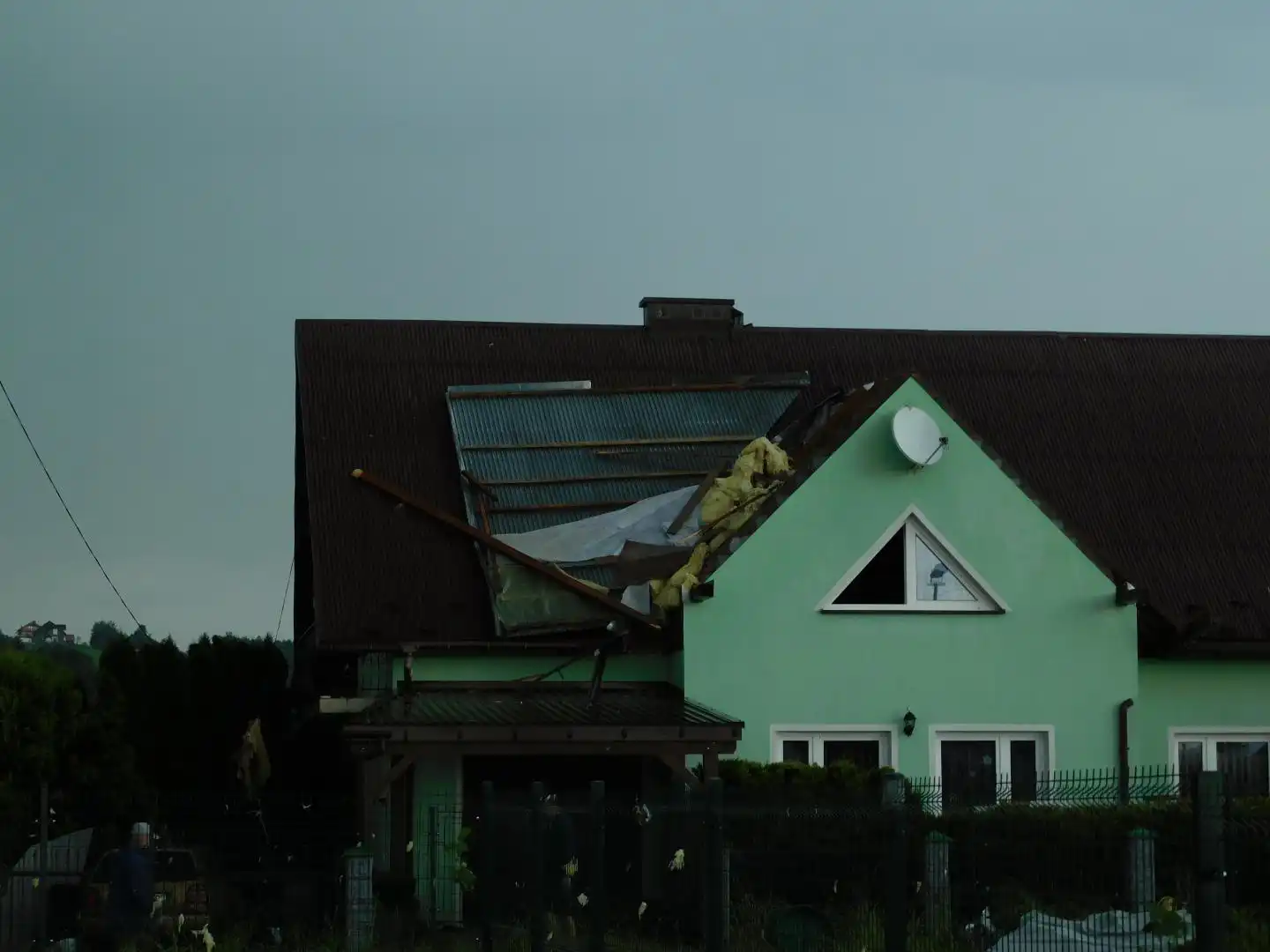Gigantyczne zniszczenia po przejściu nawałnicy w Librantowej [Zdjęcia i Film]