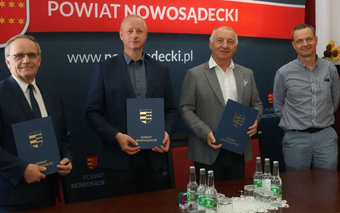 Po raz ósmy wyruszą na rowerach z Krynicy Morskiej do Krynicy-Zdroju i po drodze będą promować Sądecczyznę