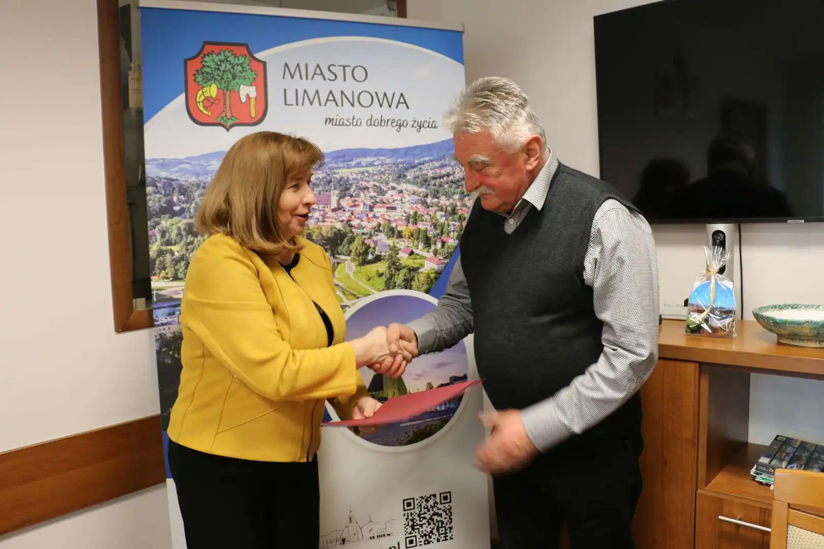 Nowy chodnik przy ulicy Polnej w Limanowej. Umowa podpisana