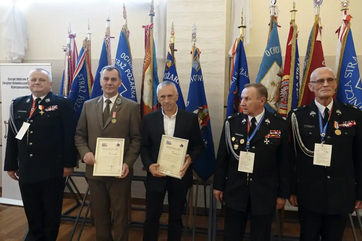 V Zjazd Oddziału Powiatowego Związku OSP w Nowym Sączu. Wybierano władze