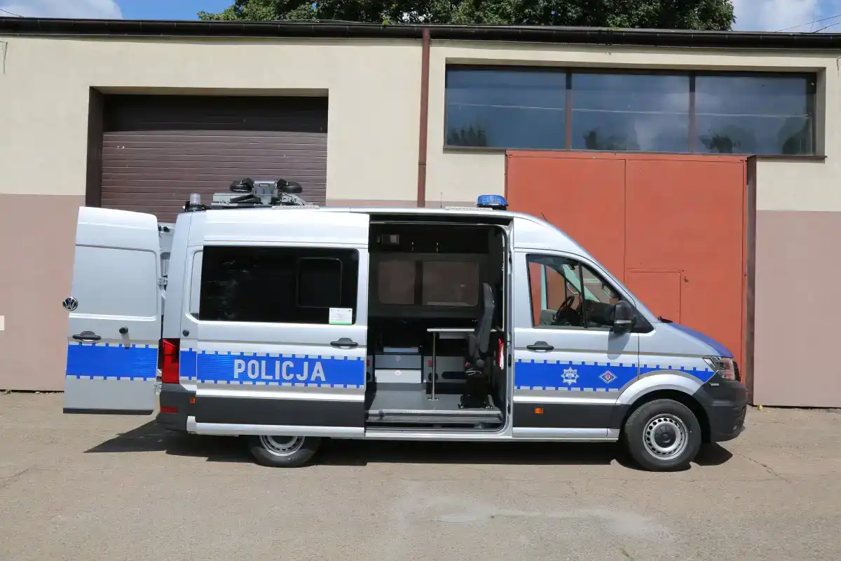 16-letni chłopiec napadł na 14-latka, zabierając mu pieniądze
