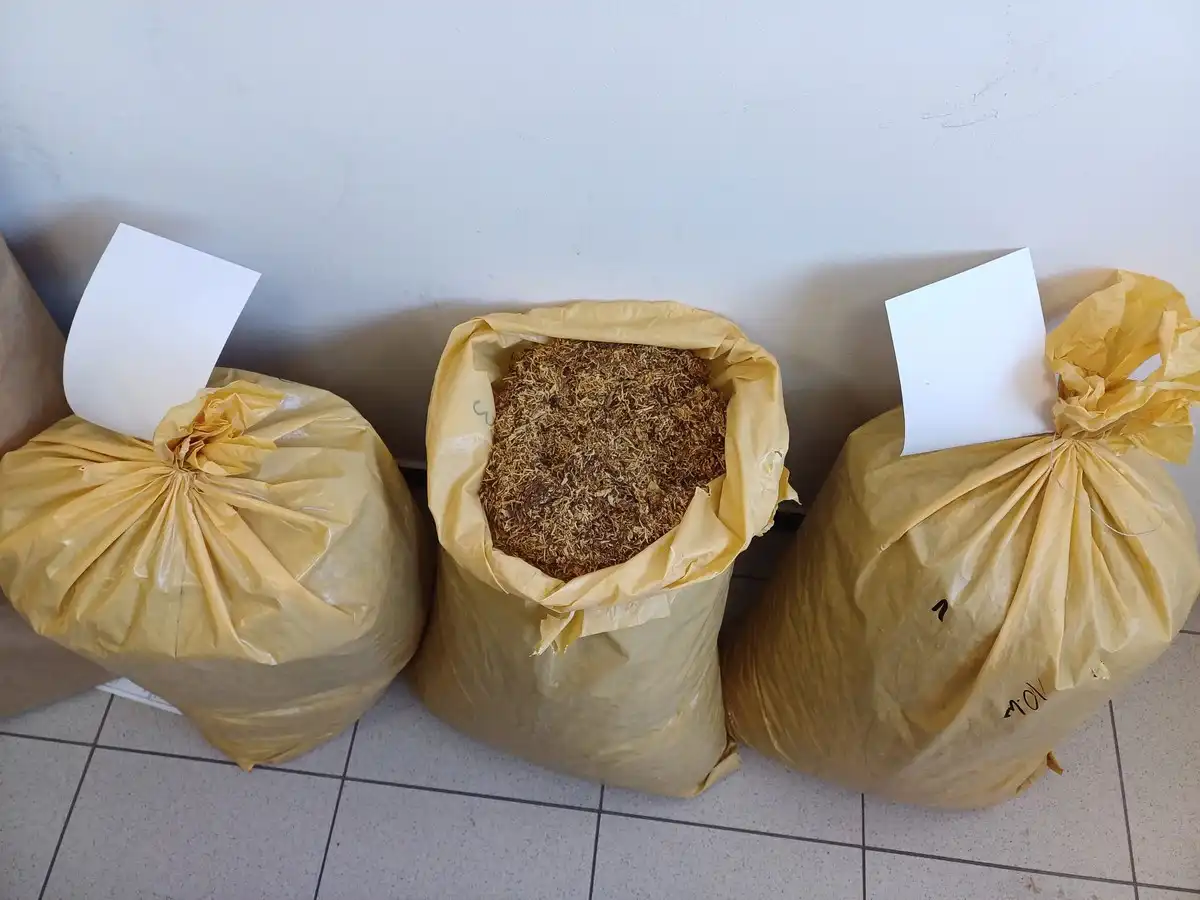 Gorlice: 36 kg nielegalnego tytoniu w rękach mundurowych. Właścicielowi grożą poważne konsekwencje