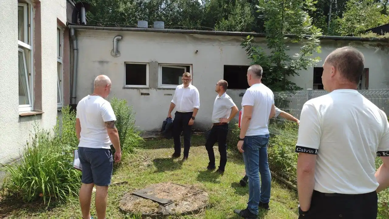 Rozpoczynają się prace remontowe budynku internatu Zespołu Szkół Zawodowych w Bobowej