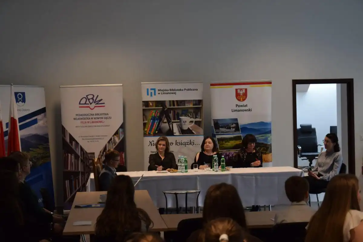 III Powiatowy Maraton Czytelniczy – Etap Gminny. Pasja do Poezji Wisławy Szymborskiej w Dobrej