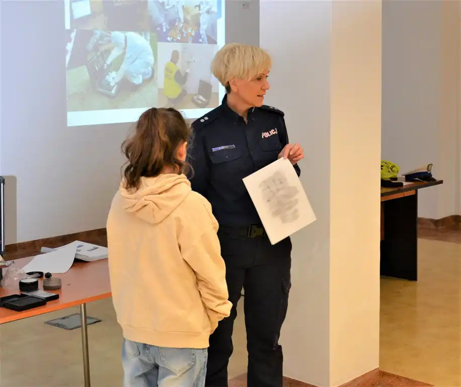 Uczniowie odwiedzili sądecka Komendę Policji