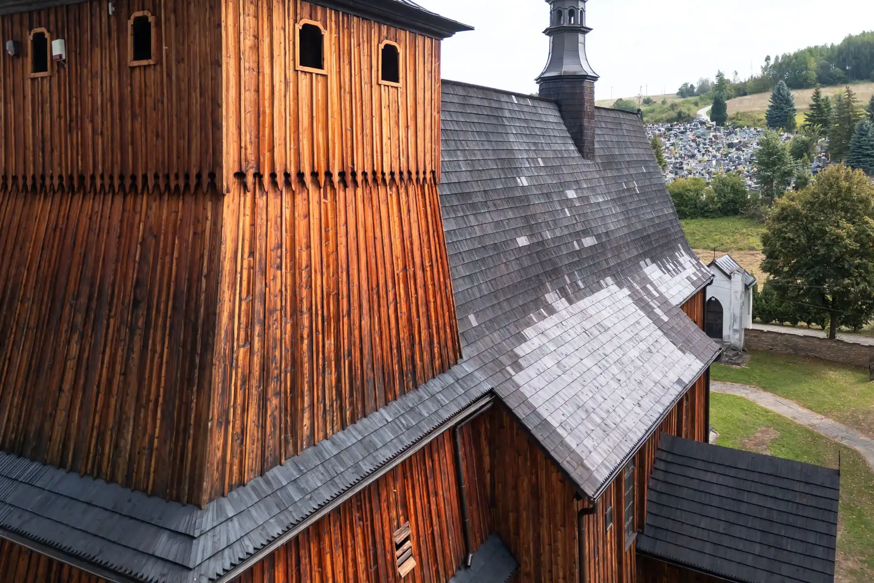 Renowacja kościoła w Krużlowej Wyżnej. Dzięki dotacji kościół odzyskał blask