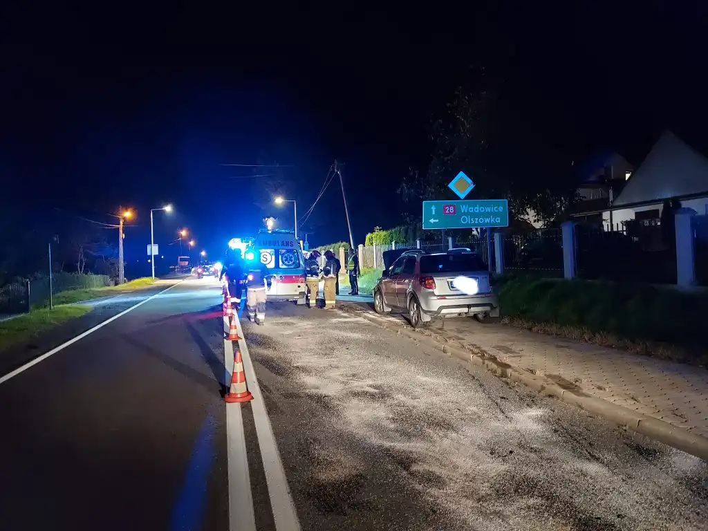 Zderzenie na DK28 w Rabie Niżnej. Dwie osoby poszkodowane
