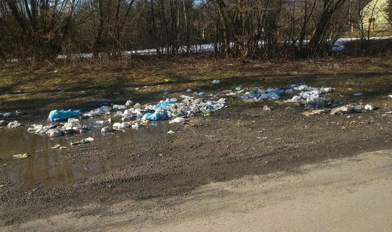 Kolejny przypadek zaśmiecania na terenie Gminy Korzenna