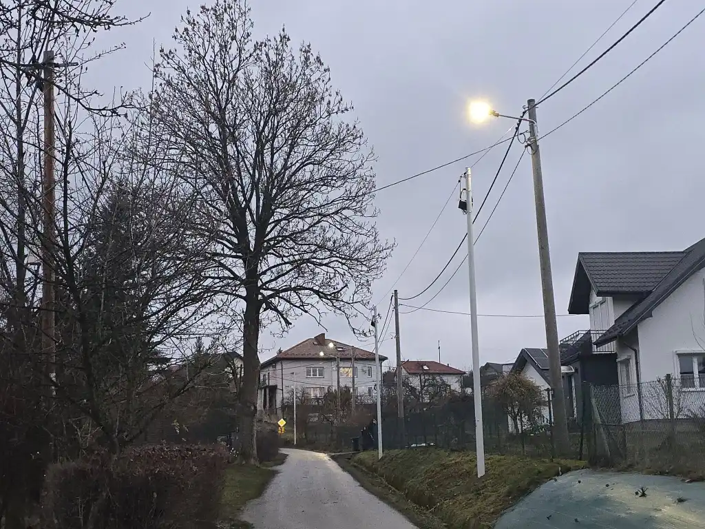 Kolejna inwestycja w gminie Łukowica. Wielkówka z nowym oświetleniem