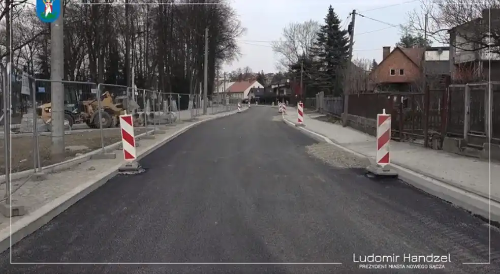 Nowy Sącz: Kończy się budowa parkingu przy ul. Ogrodowej