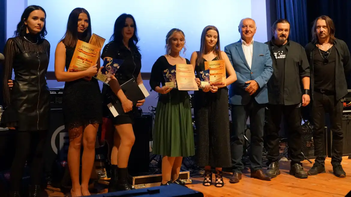 Zwycięzcy IV edycji Festiwalu Rockowego "Muzyka dla Wszystkich" nagrodzeni