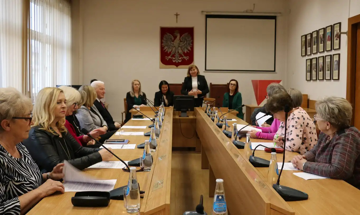 Wybory do Miejskiej Rady Seniorów w Limanowej. Nowi przedstawiciele wybrani
